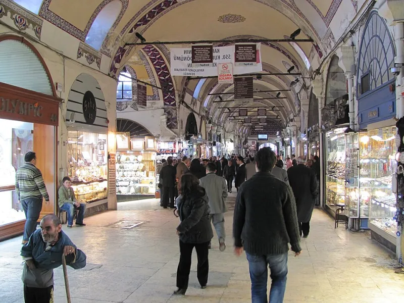 Sell Like a Bazaar Vendor: The Istanbul Playbook for Running a Hytale Shop That Actually Makes Money